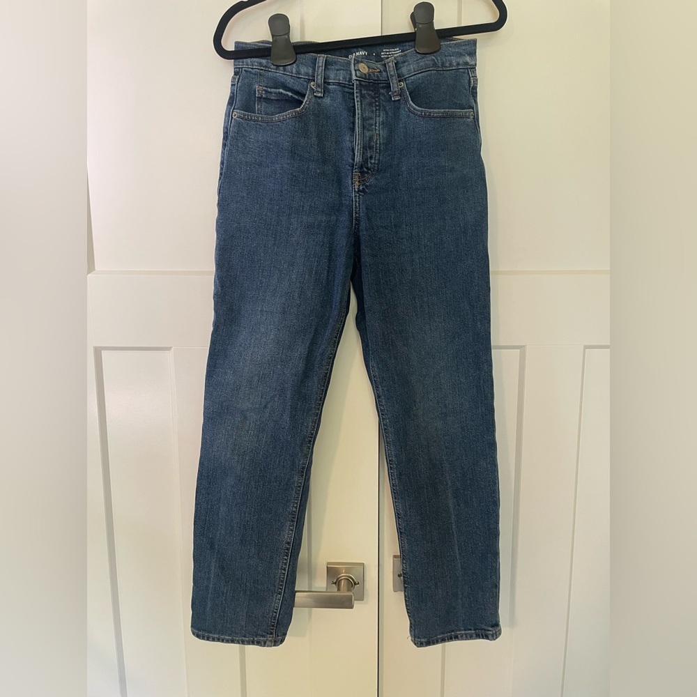 Classic Blue Women’s Straight Leg Jeans with Buttons